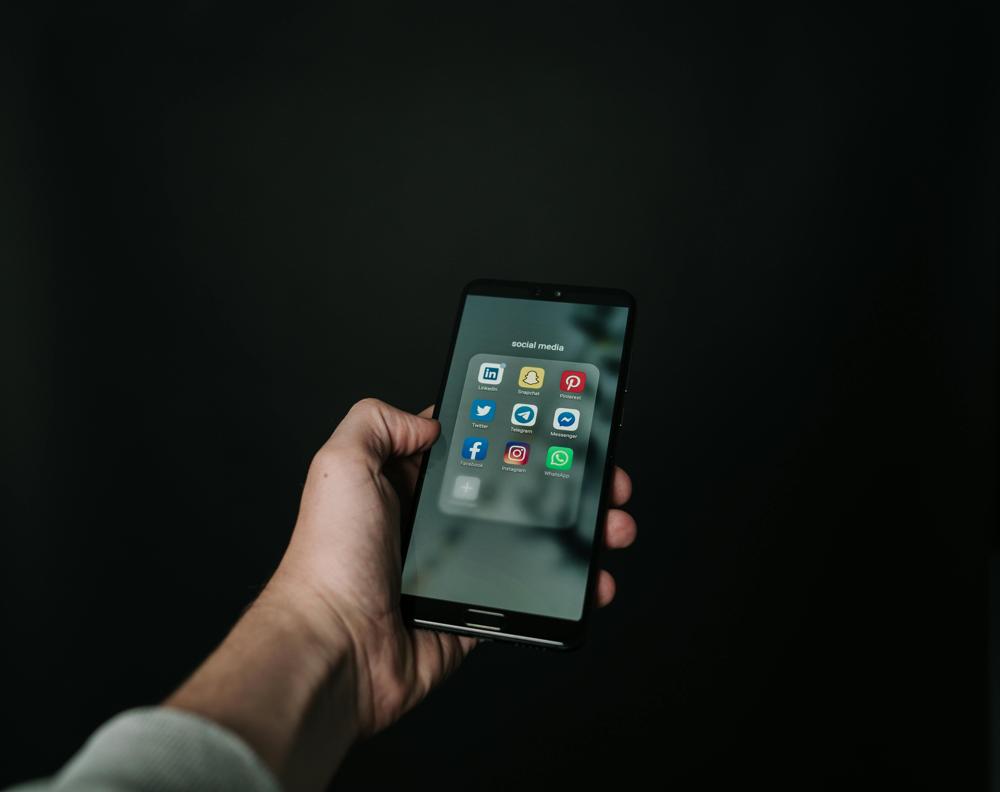Jak zwiększyć zaangażowanie na Instagramie poprzez optymalizację profilu i treści?